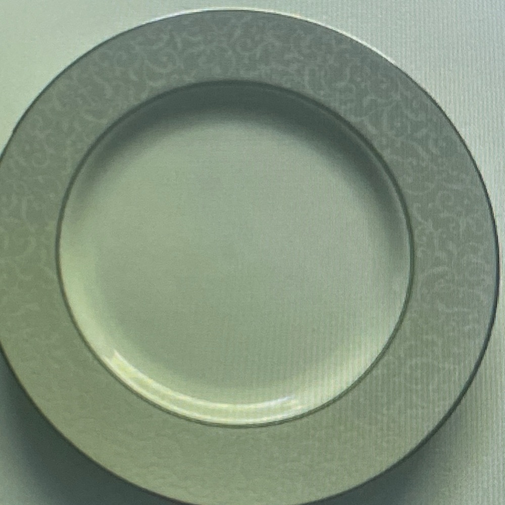 8 Mikasa Fine China L3438 Salad Plates 8 1/8" Platinum Silver Parchment Scrolls